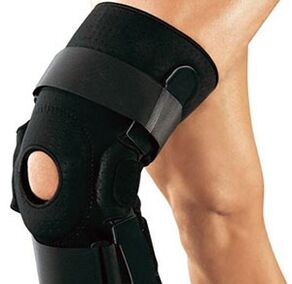 En caso de artrosis, es necesario reparar la articulación de la rodilla enferma con una ortesis. 